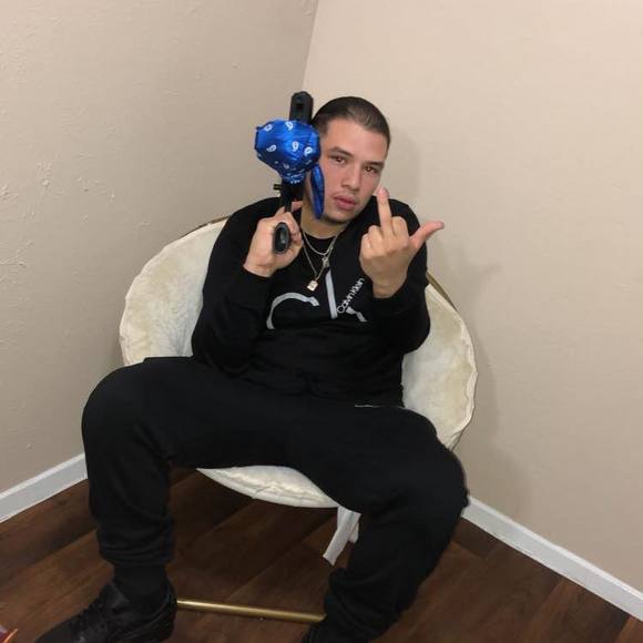 adriansalina677